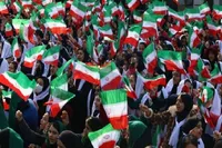 امروز دانش‌آموزان ادامه‌دهندگان مسیر شهدا و سازندگان آینده ایران اسلامی هستند