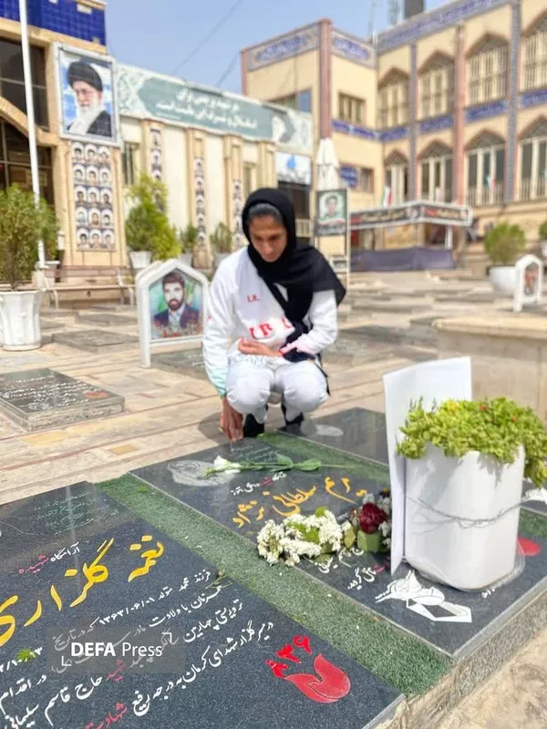 قهرمان دو میدانی ناگویا قهرمان دو میدانی ناگویا