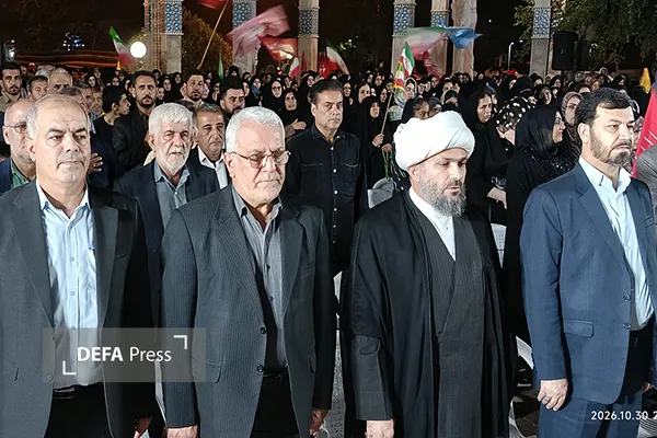 نجاتی: مردمی بودن مهم‌ترین راز ماندگاری «قیصر امین‌پور» است