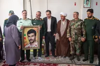 دیدار سرهنگ ترکی و فرماندهان ارشد استان با خانواده شهید «آیت‌الله اسدی» در مسیر طرح رهروان شهدا
