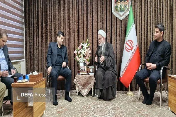 با پیگیری مطالبات ورزش کردستان به ارتقای زیرساخت‌های ورزشی استان امیدواریم