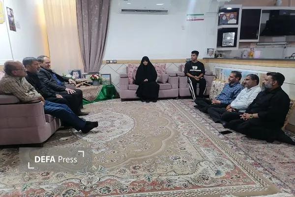 دیدار با خانواده شهدا