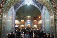 تصاویر/ حال و هوای زائران حرم حضرت معصومه(س) در شام شهادت غریب الغربا(ع)
