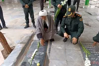 مزار شهدای نظرآباد غبارروبی و عطرافشانی شد