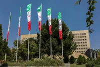 آیین اهتزاز پرچم جمهوری اسلامی ایران در دانشگاه شیراز