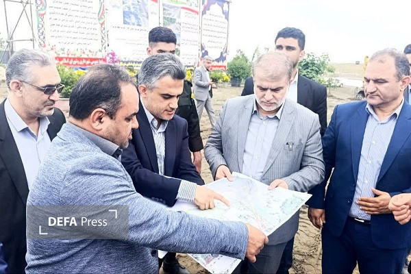 احداث جاده سلامت از تصرف اراضی ملی در نوار ساحلی غرب استان جلوگیری می‌کند