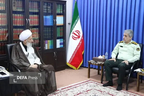 آیت الله محمدی لائینی: شناسایی «سرچشمههای فساد» اولویت پلیس امنیت اقتصادی باشد آیت الله محمدی لائینی: شناسایی «سرچشمههای فساد» اولویت پلیس امنیت اقتصادی باشد