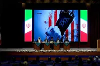 فیلم/ یازدهمین کنفرانس بین‌المللی حقوق بشر آمریکایی از دیدگاه رهبر معظم انقلاب اسلامی