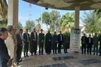 آیین غبارروبی گلزار شهدای دهلران به مناسبت هفته کار و کارگر برگزار شد