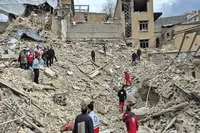 اسکان اضطراری ۲۸ خانواده جنگ‌زده کرمانشاهی
