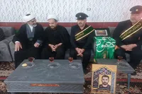 دیدار خادمان با خانواده شهید جنگ ۱۲ روزه در کرمانشاه