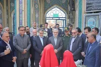 ادای احترام وزیر علوم تحقیقات و فناوری، به مقام شامخ شهدا