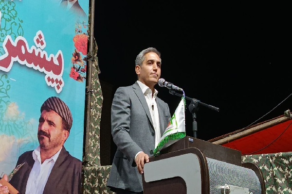 نماینده مجلس: مردم کردستان تا آخرین قطره خون پای انقلاب و رهبری ایستاده‌اند