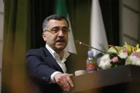 آخوندزاده: جنگ علمی بخشی از جنگ ترکیبی دشمن علیه ایران است