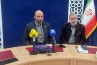تقویت نهضت ملی مدرسه‌سازی به برکت حضور خانواده معظم شهدا