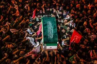 حسرتِ جا ماندن؛ من خود به چشم خویشتن دیدم که جانم می‌رود