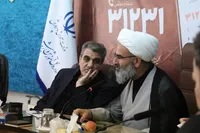 حضور در مراسم تشییع رهبر شهید، نمایش اقتدار جمهوری اسلامی است