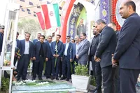 آغاز هفته اصناف با تجدید میثاق با آرمان‌های شهدا در گلزار شهدای کرمان+تصاویر