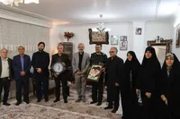 تصاویر/ تکریم خانواده سردار اخلاقی در سالروز حماسه مرصاد