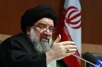 آیت‌الله خاتمی: دشمن تلاش دارد با دوگانه‌سازی‌های کاذب، ایران را از اسلام جدا کند