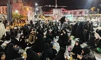 فیلم/ نماز جماعت و ضیافت افطار همدلی خیابانی در آستانه اشرفیه
