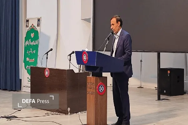 همه اساتید و دانشگاهیان خود را بخشی از جامعه بزرگ بسیج بدانند