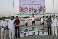 درخشش اسکیت‌باز استان مرکزی در رقابت‌های کشوری خردسالان و نونهالان؛ نایب‌قهرمانی آرش جباری