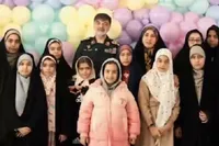 دورهمی سردار رادان با دختران شهدای جنگ تحمیلی ۱۲ روزه