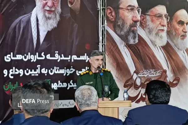 بدرقه زائران تشییع رهبر بدرقه زائران تشییع رهبر