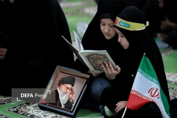 رهبر شهید