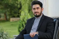 سه تصویر «روحی» از رهبر شهید/ هر مشت گره‌کرده، یک موشک بالستیک است