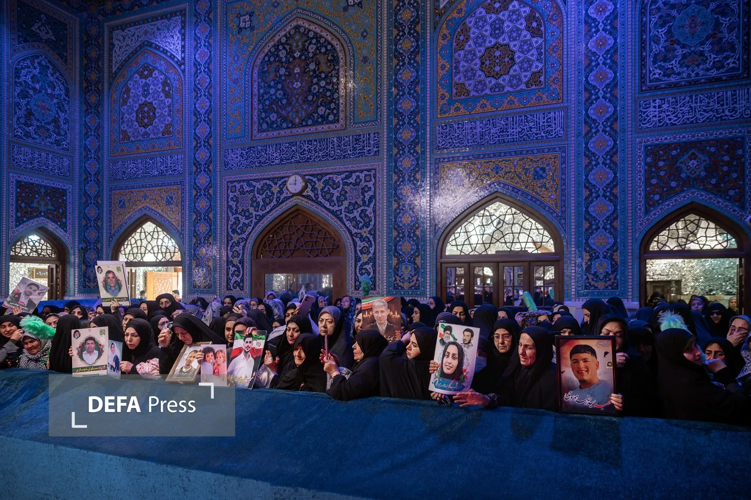 تصاویر/ تجدید میثاق خانواده‌های شهدا و جانبازان لامرد در جنگ رمضان با آقای شهید ایران