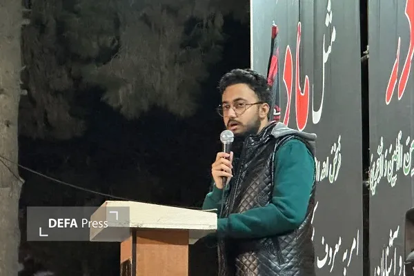 خون شهدا چراغ راه ملت ایران در مسیر ایستادگی و مقاومت است