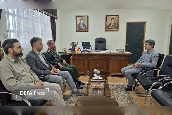 در دیدار مدیران کل فرهنگ و ارشاد اسلامی و حفظ آثار و نشر ارزش‌های دفاع مقدس استان مرکزی تأکید شد