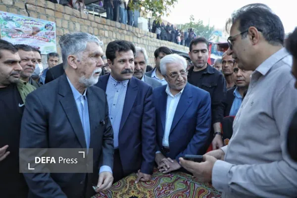 بازدید وزیر فرهنگ و معاون رئیس‌جمهور از بازارچه سنتی روستای ارکان+ تصاویر