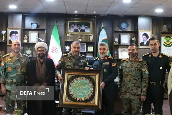 امیر «حیدری»: نزاجا و فراجا دو بازوی قدرتمند و به‌هم پیوسته‌اند