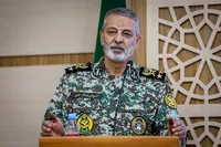 سرلشکر موسوی: لزوم استفاده از تاکتیک‌ و تکنیک‌های جدید در جنگ/ تعرض مجدد دشمن را با ضرباتی کوبنده‌تر پاسخ می‌دهیم