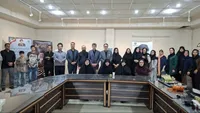 ایزدی: خلق ۲۵ اثر تجسمی وداع با رهبر شهید در فرهنگسرای آیینه+ فیلم