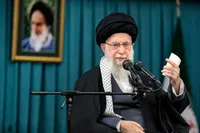 روایت آیت‌الله طاهری از «علم نورانی» رهبر شهید