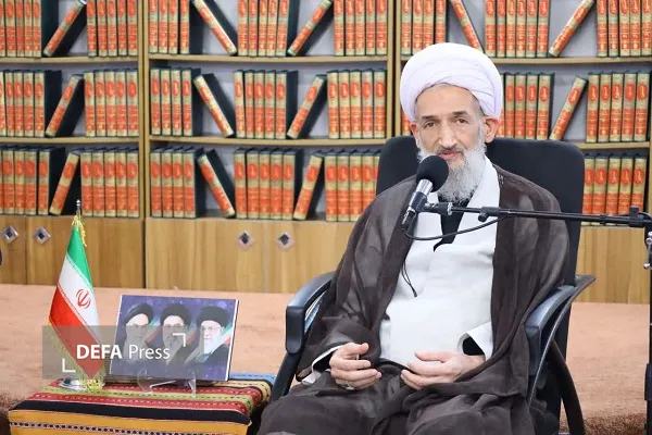 آیت الله محمدی لائینی: تفسیر تسنیم از افتخارات جهان اسلام است