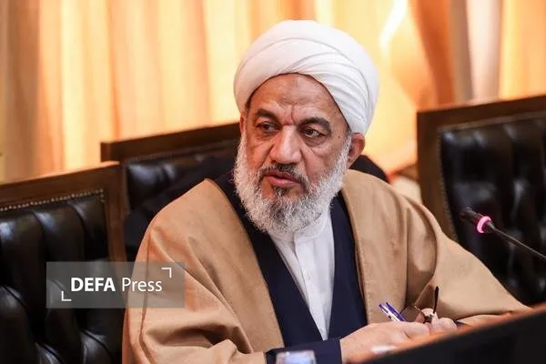 آقاتهرانی