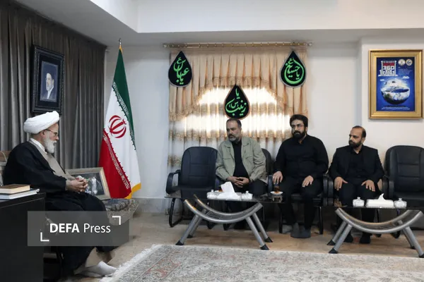 دیدار با نماینده ولی فقیه دراستان کرمانشاه دیدار با نماینده ولی فقیه دراستان کرمانشاه