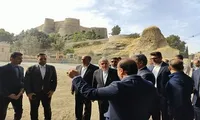 بازدید وزیر میراث‌فرهنگی از طرح‌های در دست اجرای فلک‌الافلاک خرم‌آباد