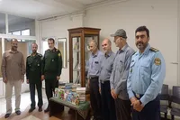 اهدای ۱۲۰ جلد کتاب دفاع مقدس به کتابخانه تخصصی همدان‌شناسی