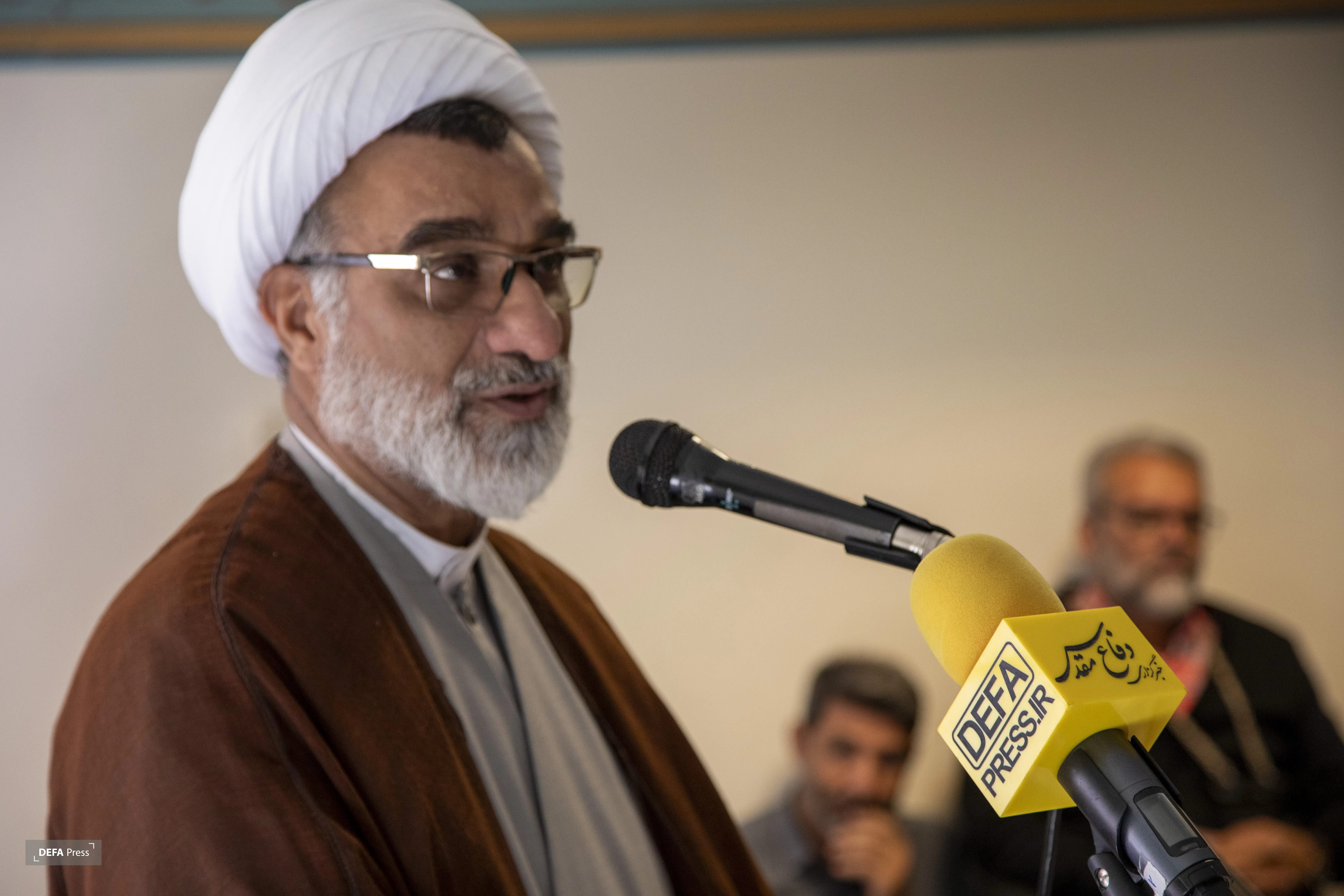 حجت‌الاسلام خسروپناه: تجربیات فرماندهان دفاع مقدس ثبت شود/ امیر سرتیپ ولیوند شخصیتی عالم، نظریه‌پرداز و فرهیخته در حوزه نظامی است