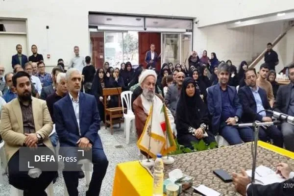 برگزاری آئین رونمایی از کتاب «نامه‌های ملکوتی» در بابل+ تصاویر